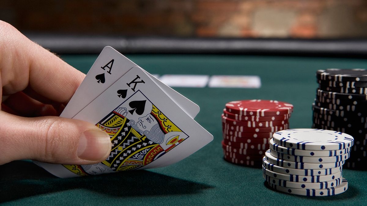 How to Play Blackjack: Master the Game of 21 with Confidence (2025 Guide)